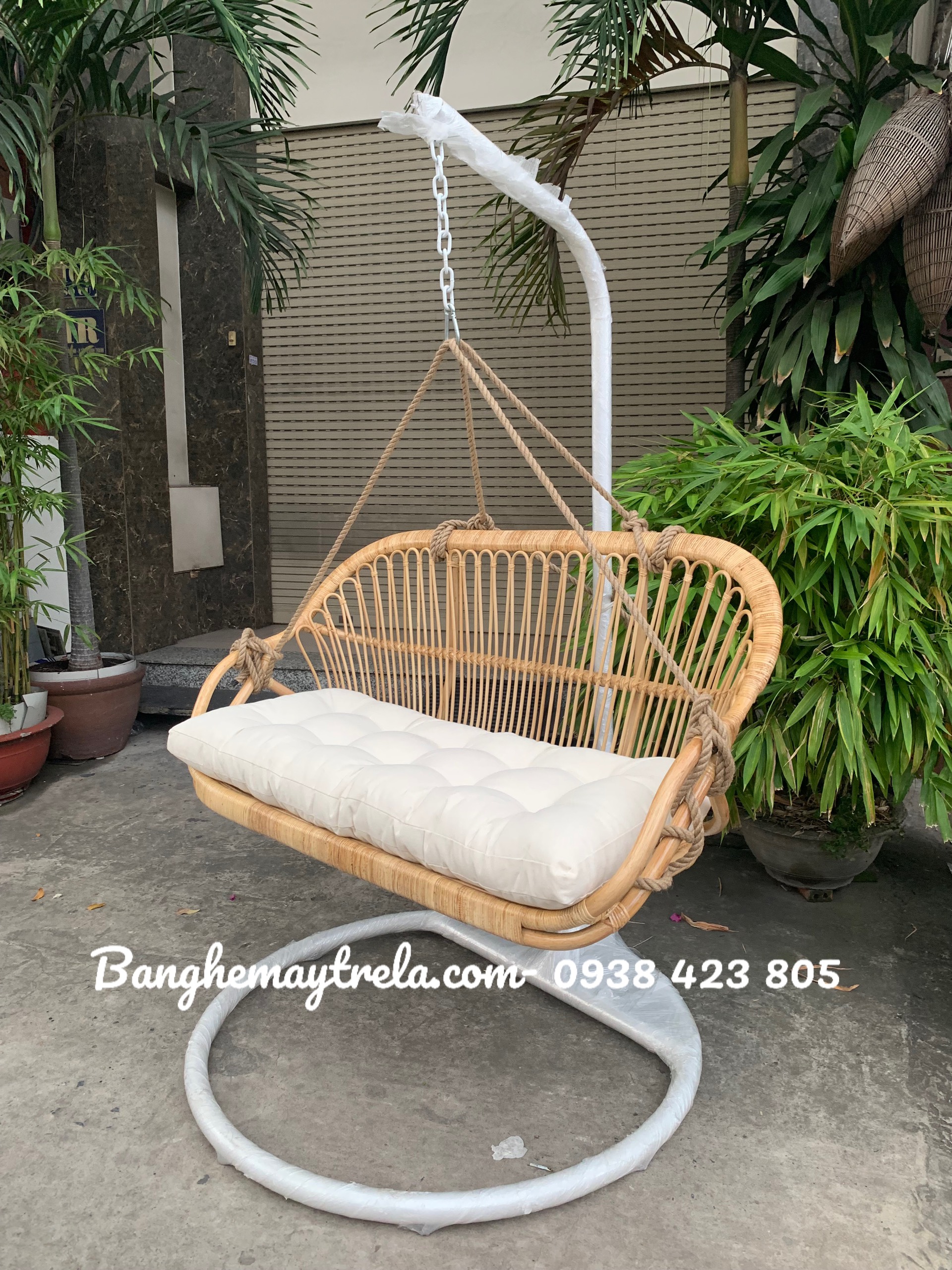 Xích đu đôi mây